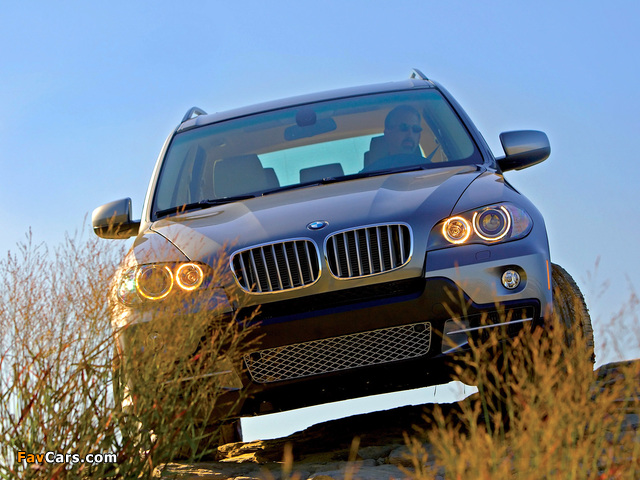 Pictures of BMW X5 4.8i US-spec (E70) 2007–10 (640 x 480)