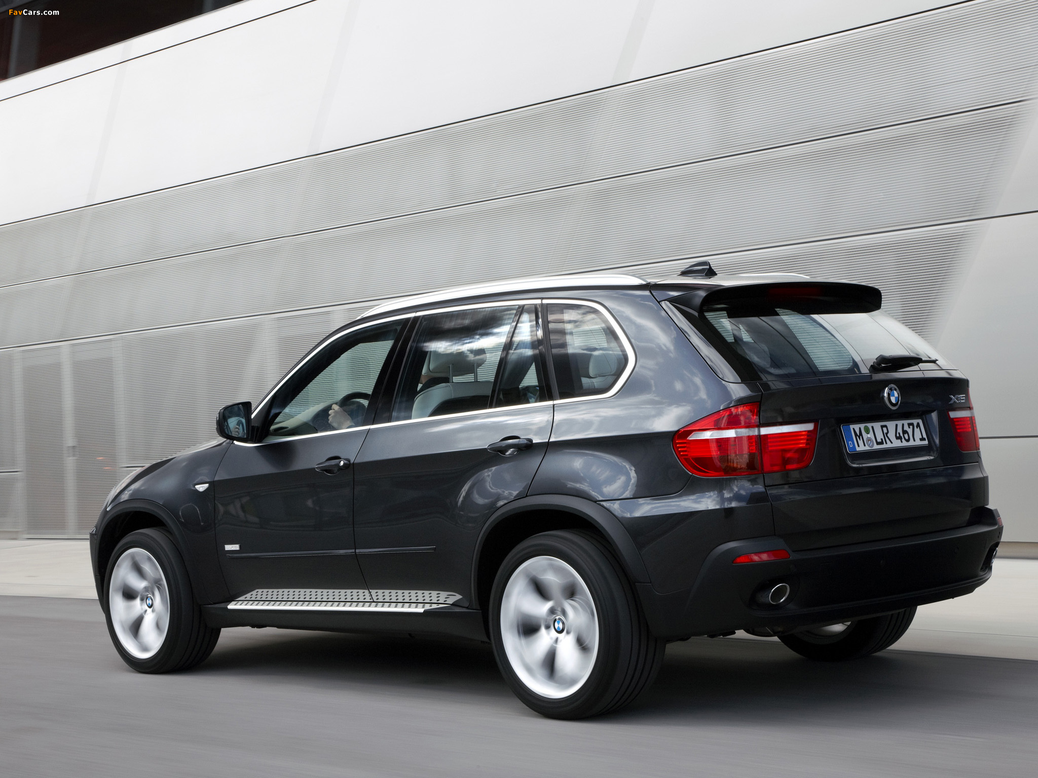 Pictures of BMW X5 xDrive35d 10 Year Edition (E70) 2009 (2048 x 1536)