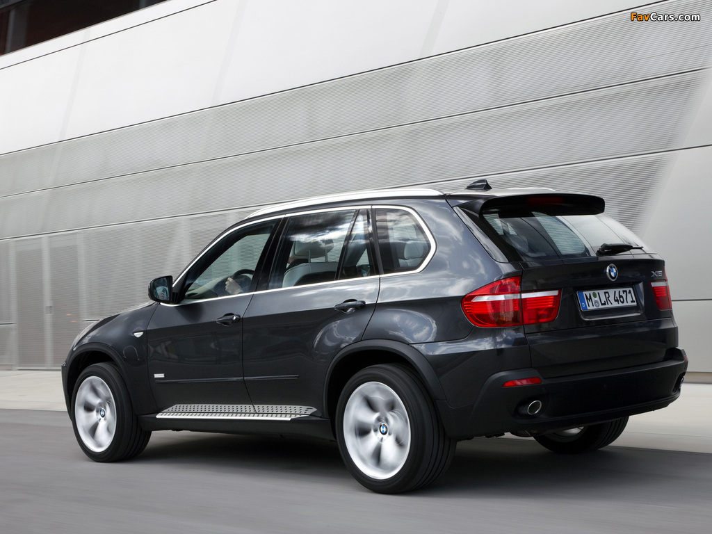 Pictures of BMW X5 xDrive35d 10 Year Edition (E70) 2009 (1024 x 768)
