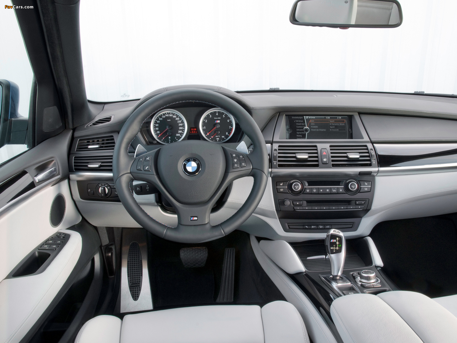 Pictures of BMW X5 M (E70) 2009 (1600 x 1200)