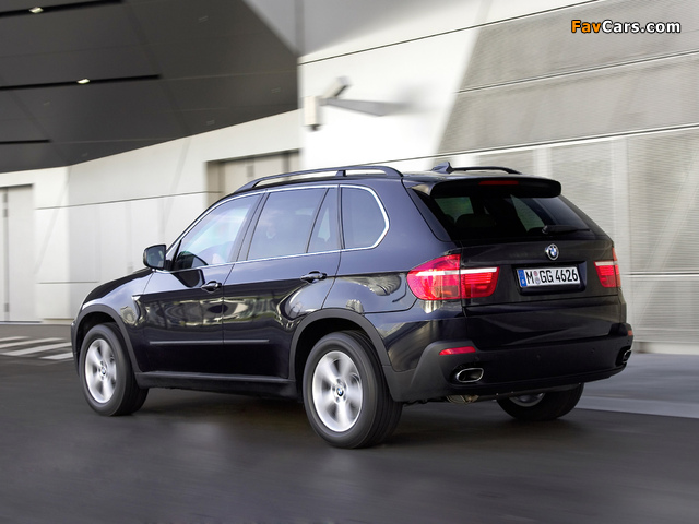Pictures of BMW X5 Security Plus (E70) 2009–10 (640 x 480)