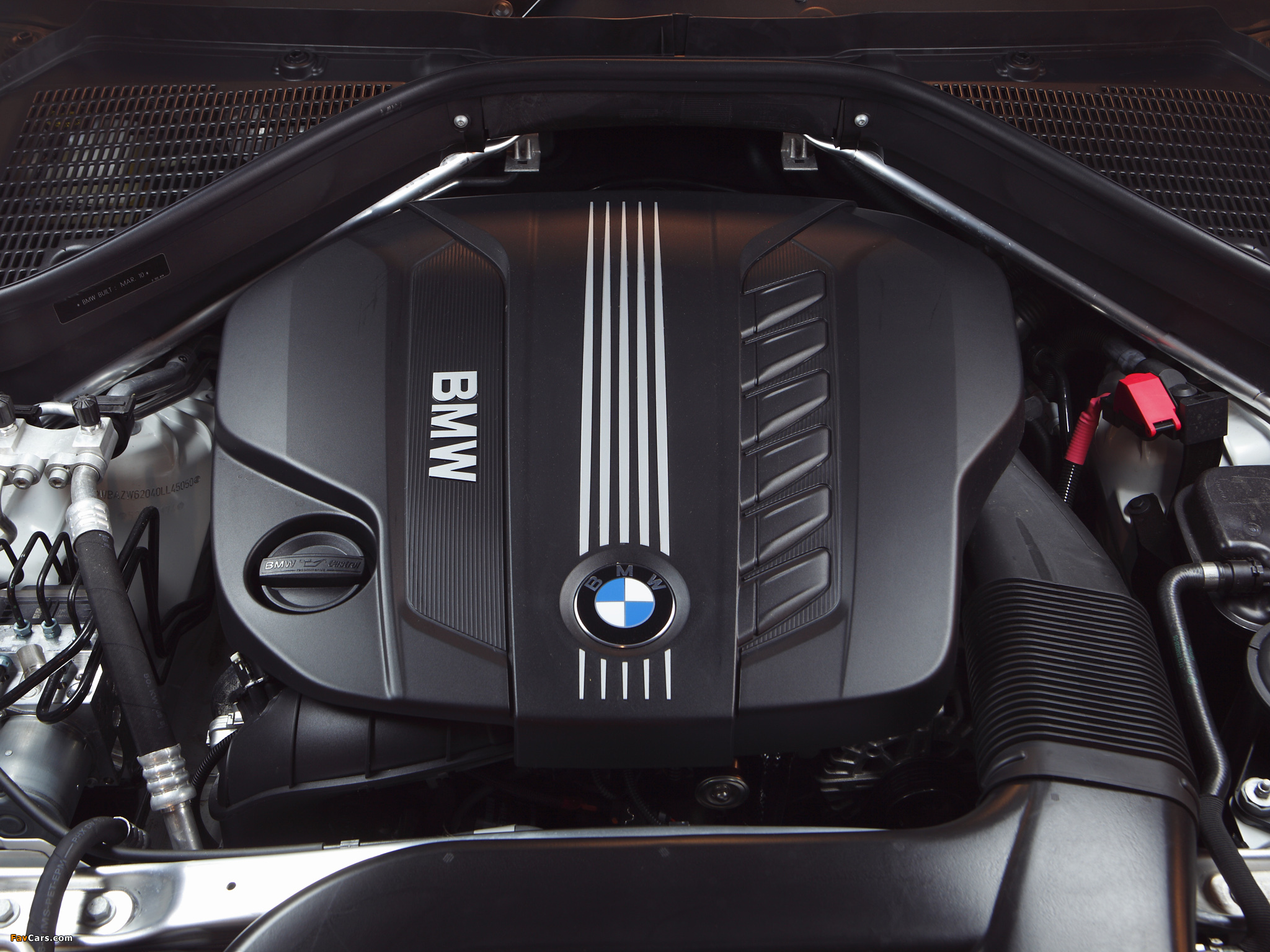 Pictures of BMW X5 xDrive40d AU-spec (E70) 2010 (2048 x 1536)