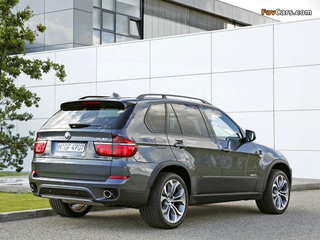 Pictures of BMW X5 xDrive30d (E70) 2011 (640 x 480)