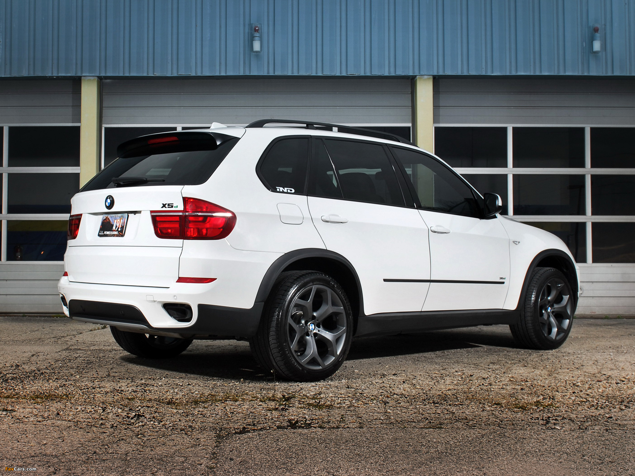 Pictures of IND BMW X5 (E70) 2012 (2048 x 1536)
