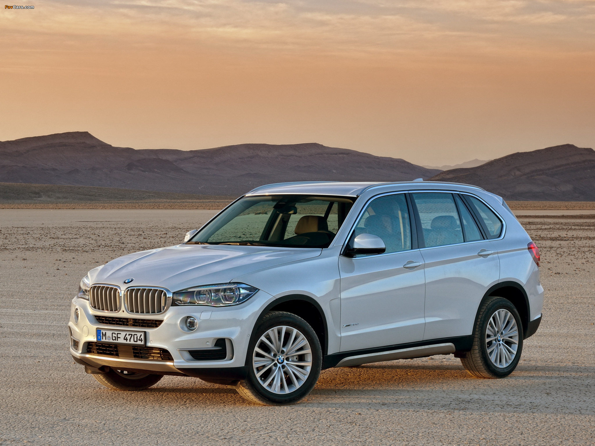 Pictures of BMW X5 xDrive30d (F15) 2013 (2048 x 1536)