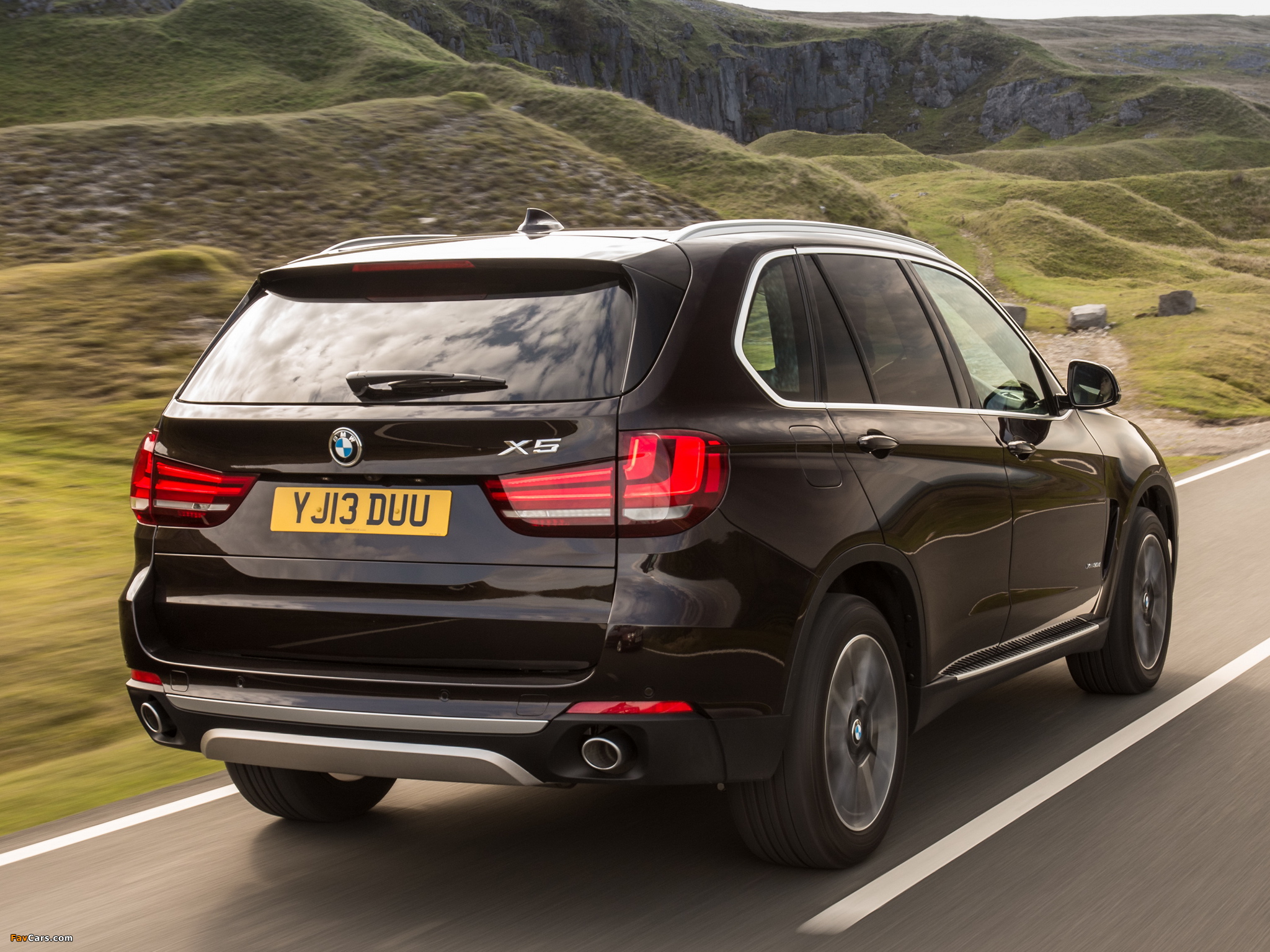Pictures of BMW X5 xDrive30d UK-spec (F15) 2014 (2048 x 1536)