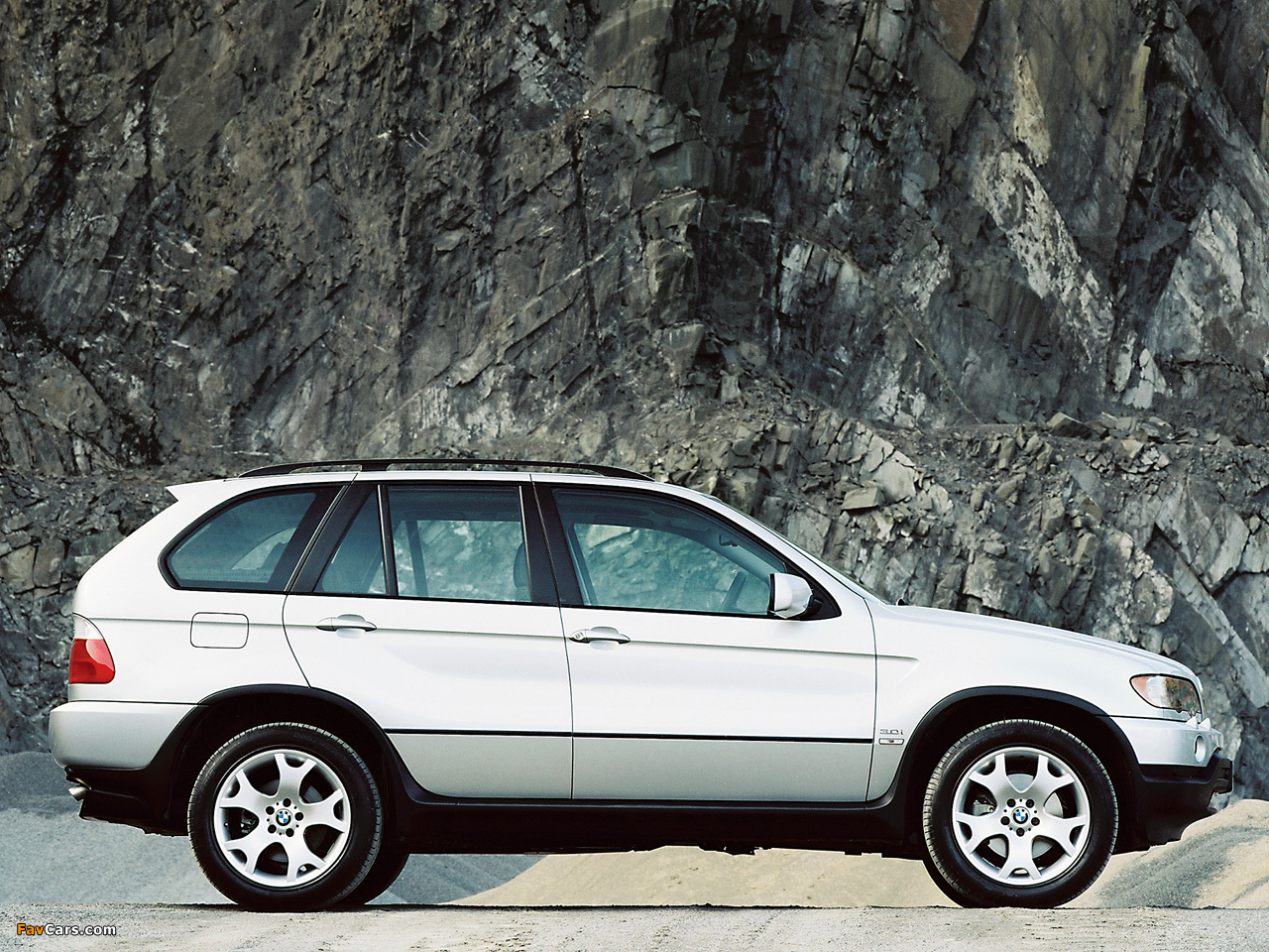 BMW X5 3.0i UK-spec (E53) 2000–03 wallpapers (1280 x 960)