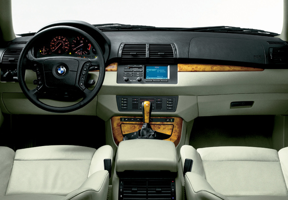 BMW X5 4.4i (E53) 2000–03 wallpapers