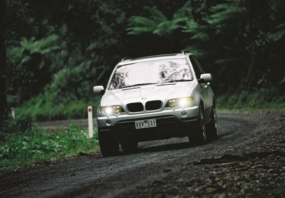 BMW X5 4.4i AU-spec (E53) 2000–03 wallpapers