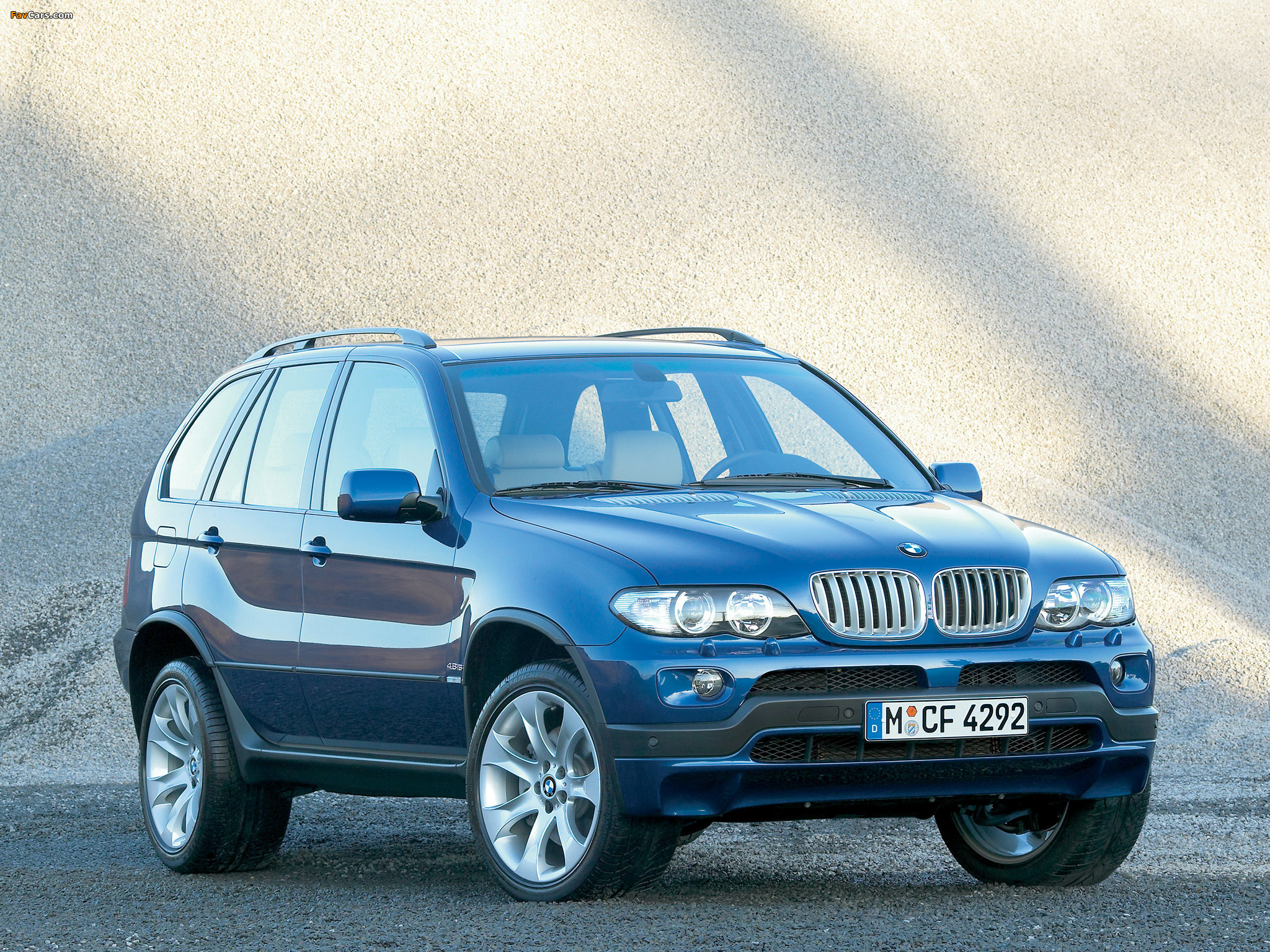 BMW X5 4.8is (E53) 2004–07 wallpapers (2048 x 1536)