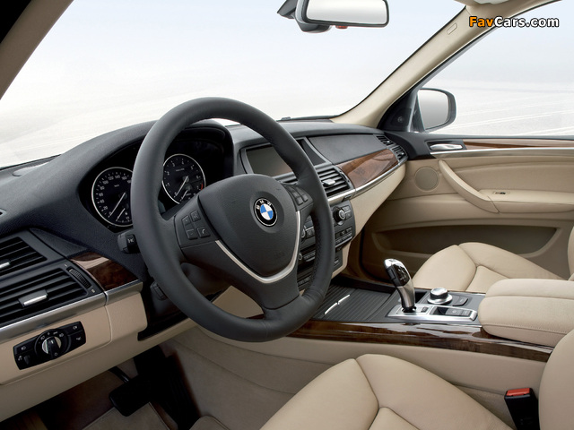BMW X5 4.8i (E70) 2007–10 wallpapers (640 x 480)