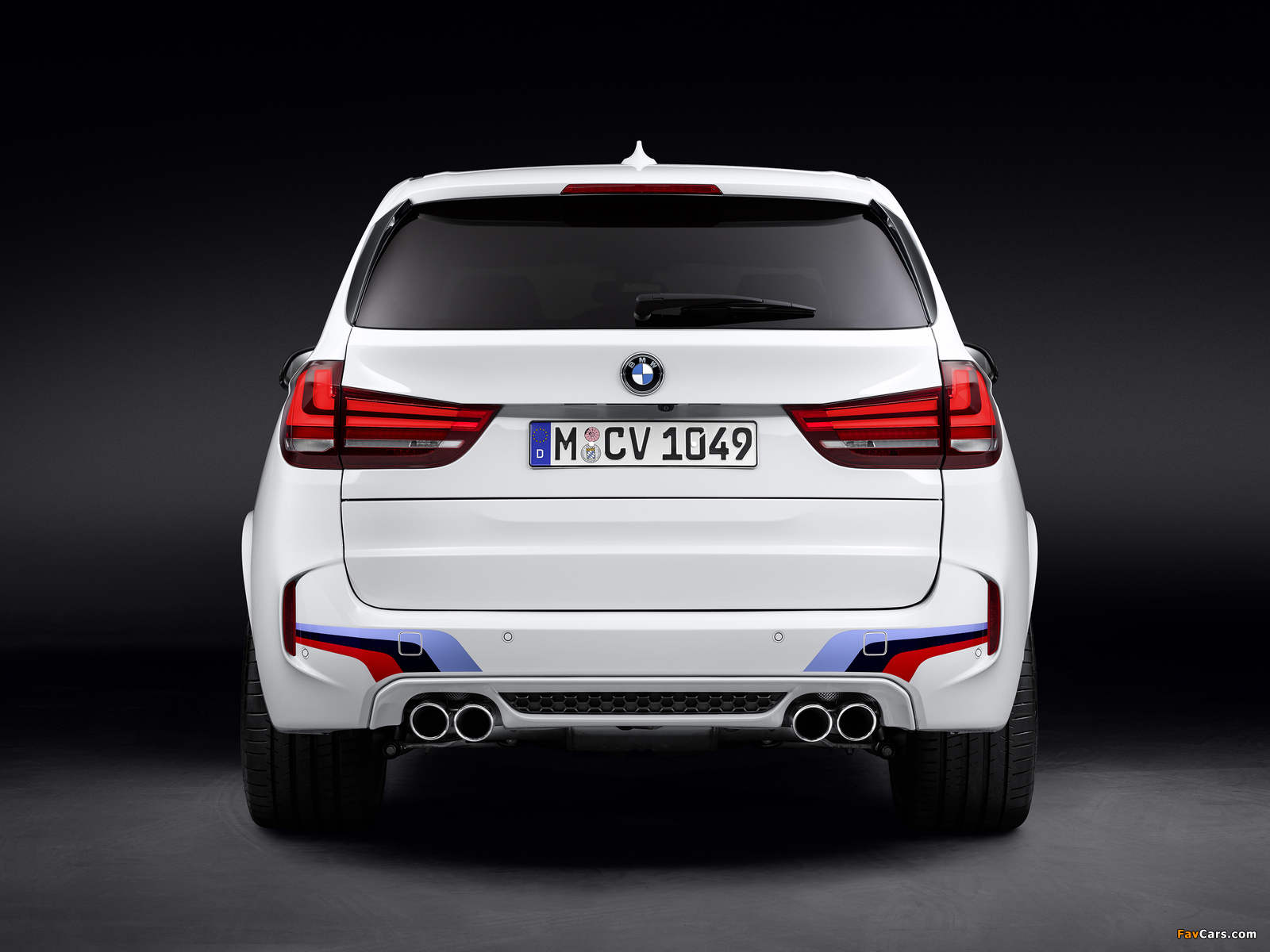BMW X5 M M Performance Accessories (F85) 2015 wallpapers (1600 x 1200)