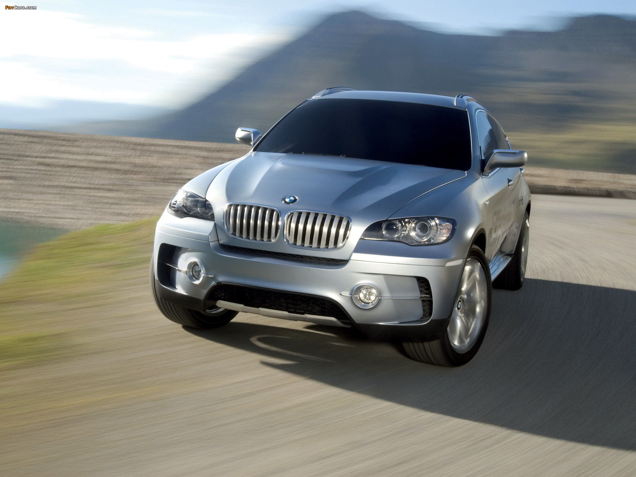 BMW X6 ActiveHybrid Concept (72) 2007 pictures (2048 x 1536)