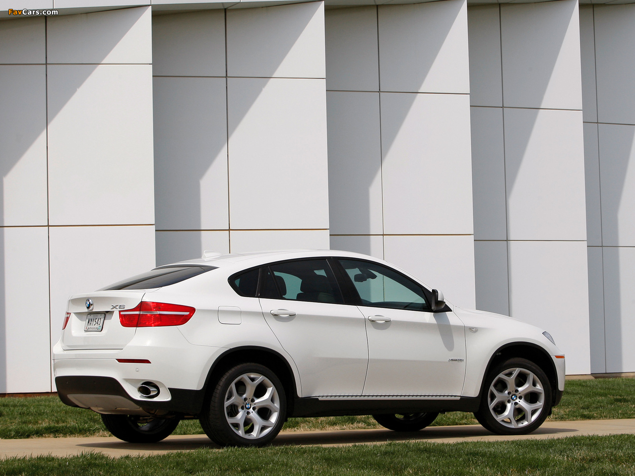 BMW X6 xDrive35i US-spec (E71) 2008–12 photos (1280 x 960)