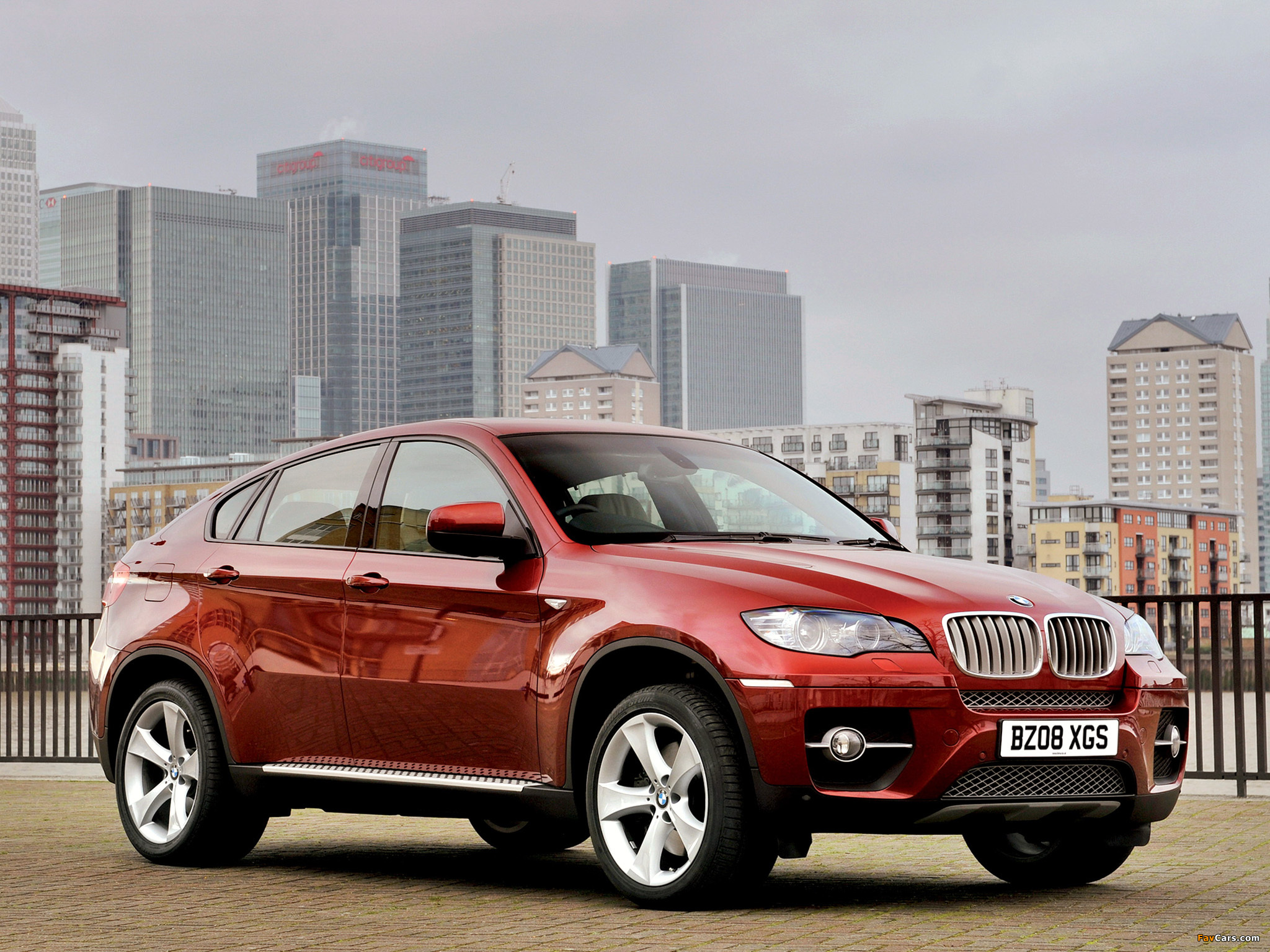 BMW X6 xDrive35d UK-spec (E71) 2008–12 pictures (2048 x 1536)