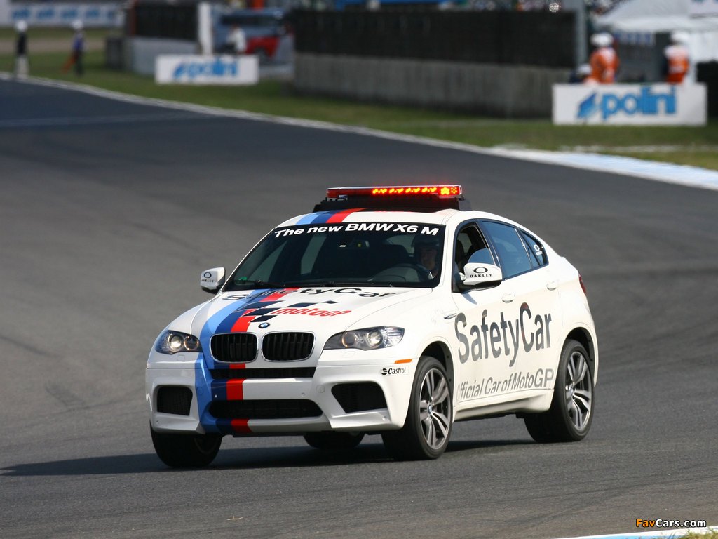 BMW X6 M MotoGP Safety Car (E71) 2009–10 images (1024 x 768)