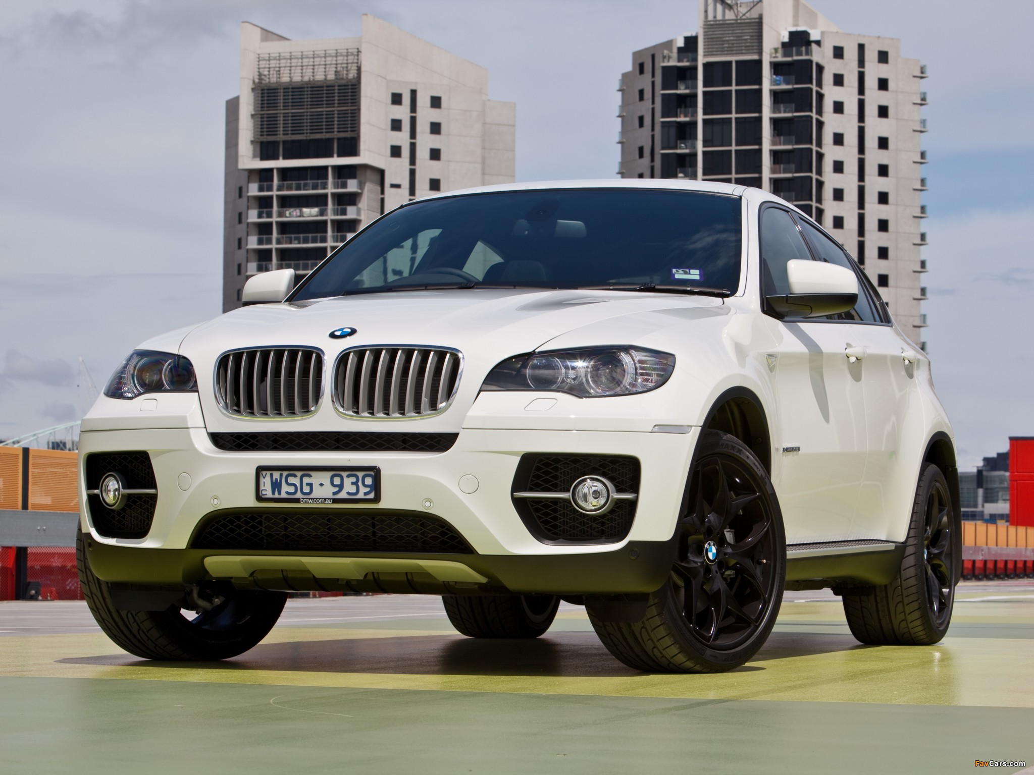 BMW X6 xDrive50i AU-spec (E71) 2009–12 photos (2048 x 1536)