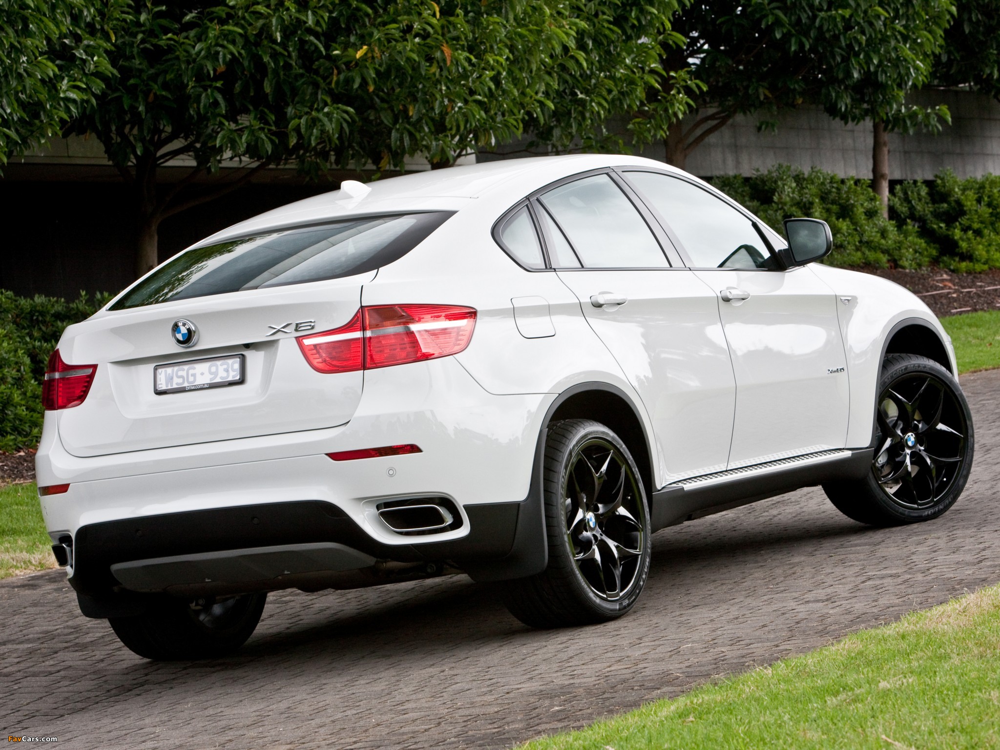 BMW X6 xDrive50i AU-spec (E71) 2009–12 photos (2048 x 1536)