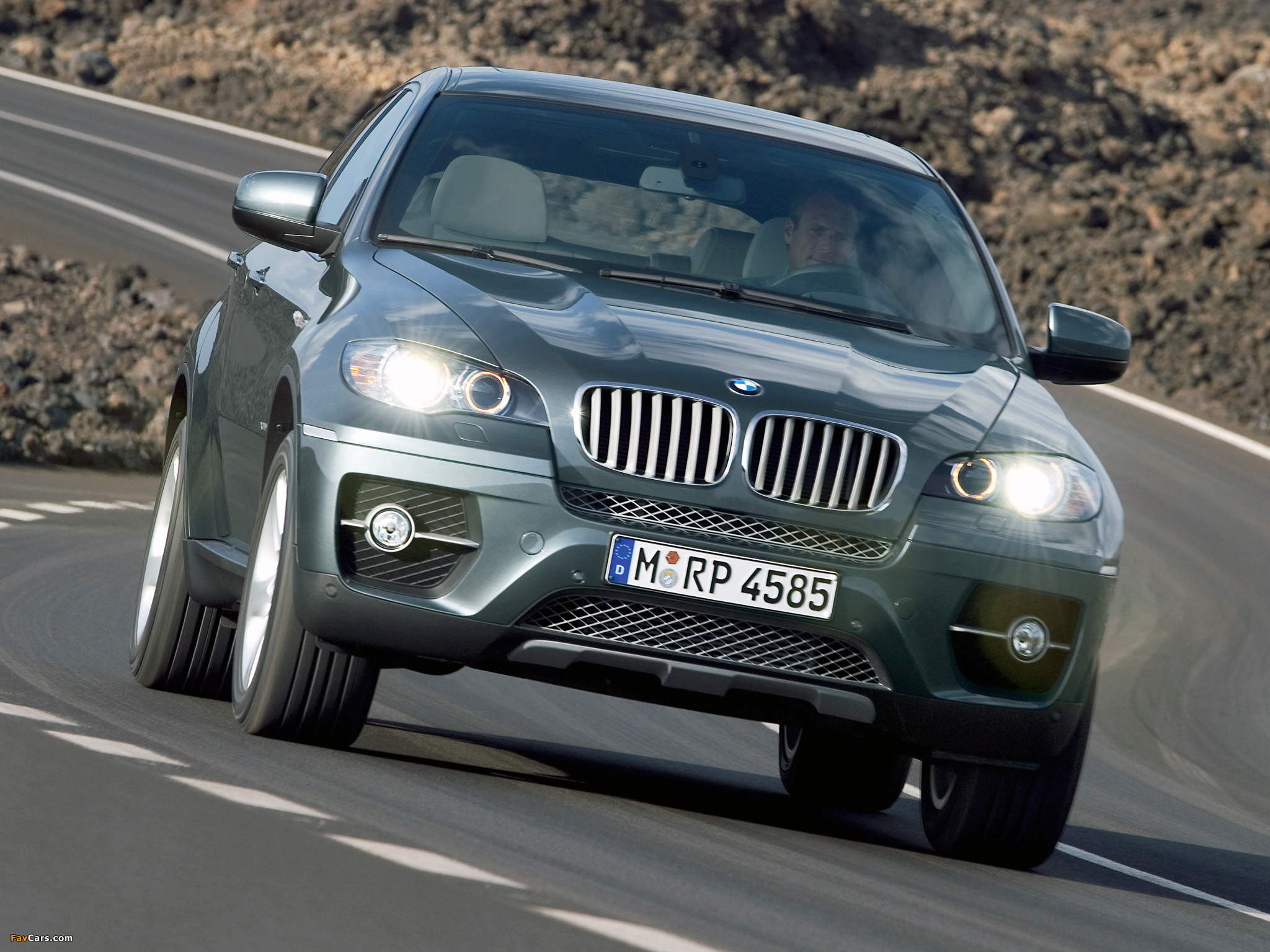 Images of BMW X6 xDrive35d (71) 2008 (2048 x 1536)
