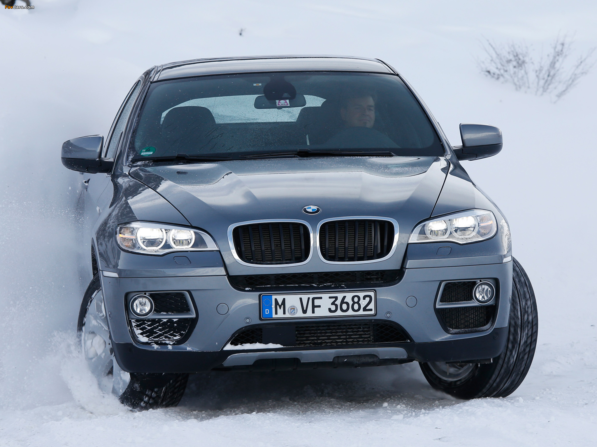 Images of BMW X6 xDrive30d (E71) 2012 (2048 x 1536)