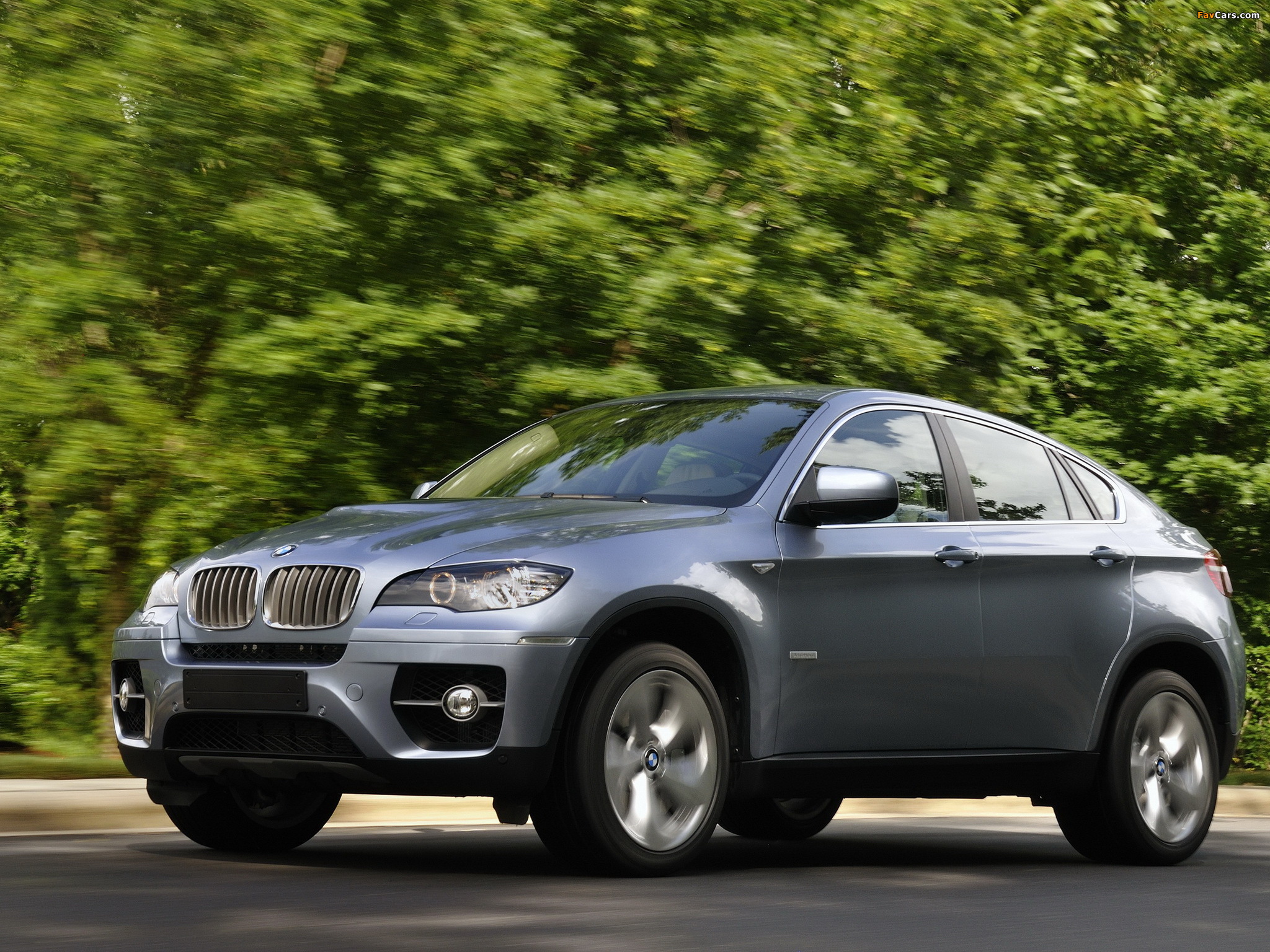 Photos of BMW X6 ActiveHybrid (E72) 2009–11 (2048 x 1536)