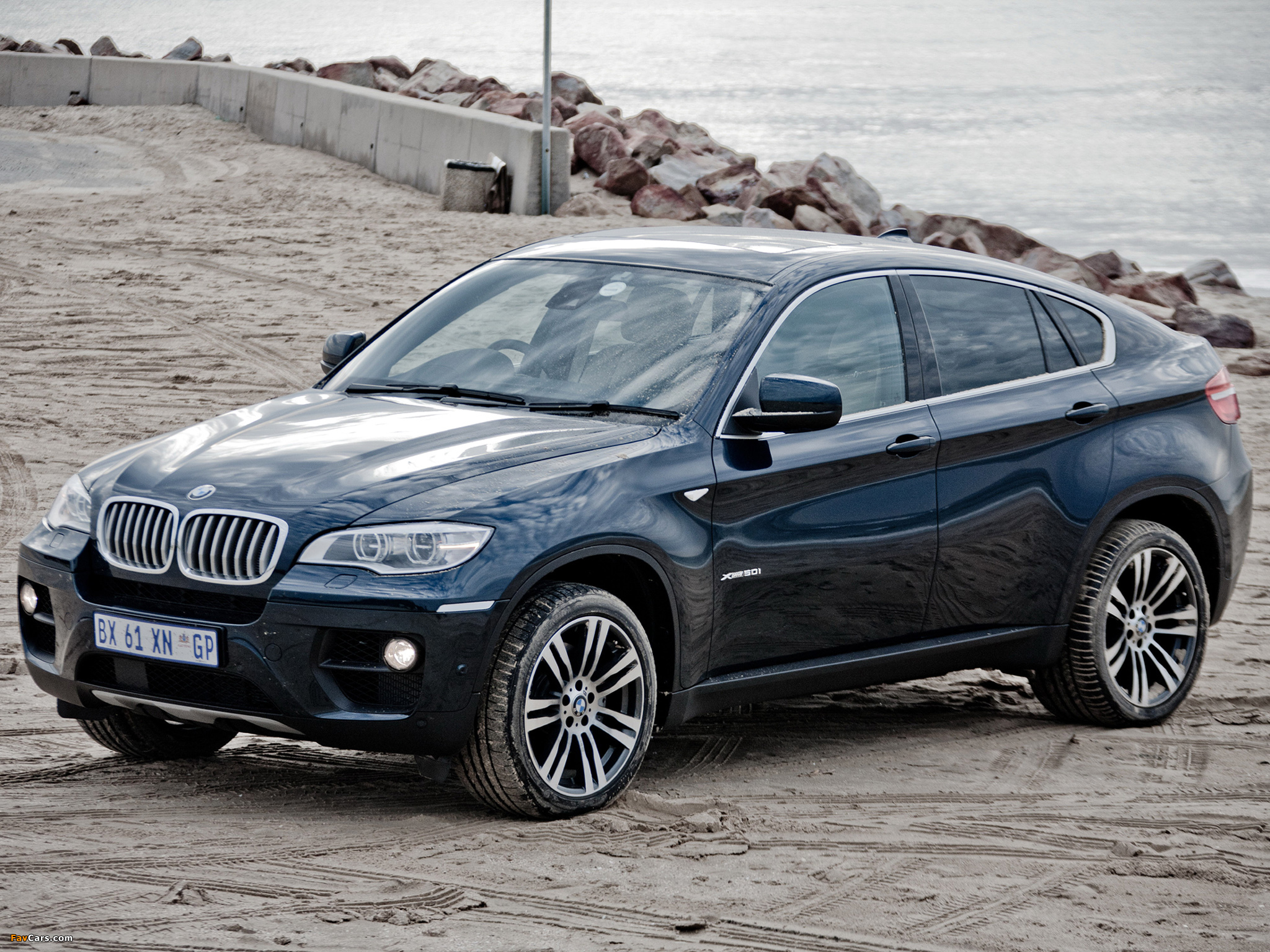 Photos of BMW X6 xDrive50i ZA-spec (E71) 2012 (2048 x 1536)