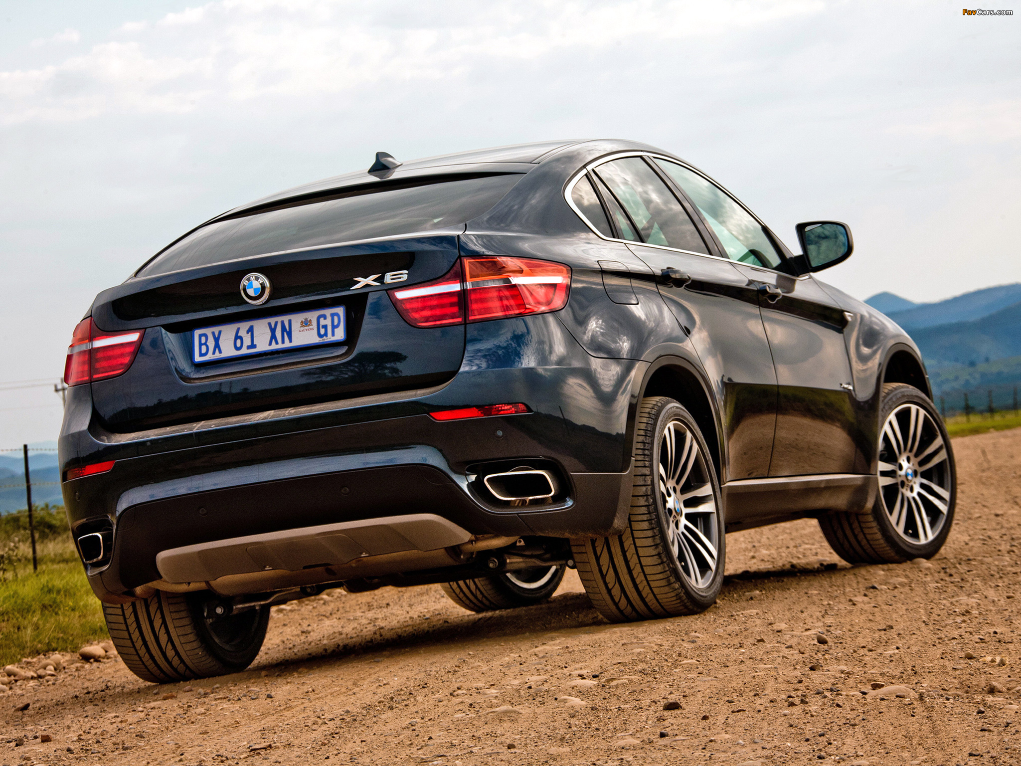 Photos of BMW X6 xDrive50i ZA-spec (E71) 2012 (2048 x 1536)