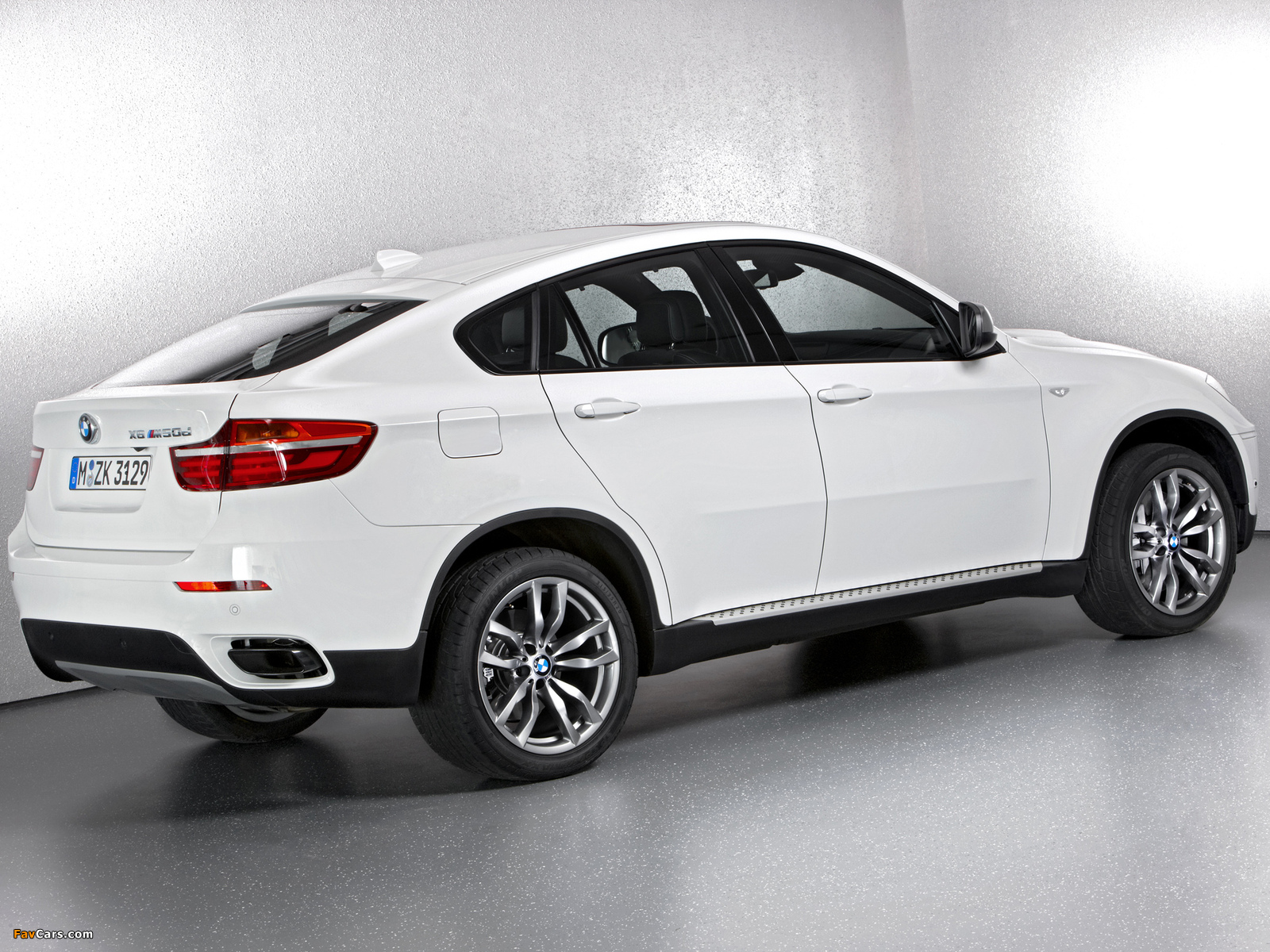 Photos of BMW X6 M50d (E71) 2012 (1600 x 1200)