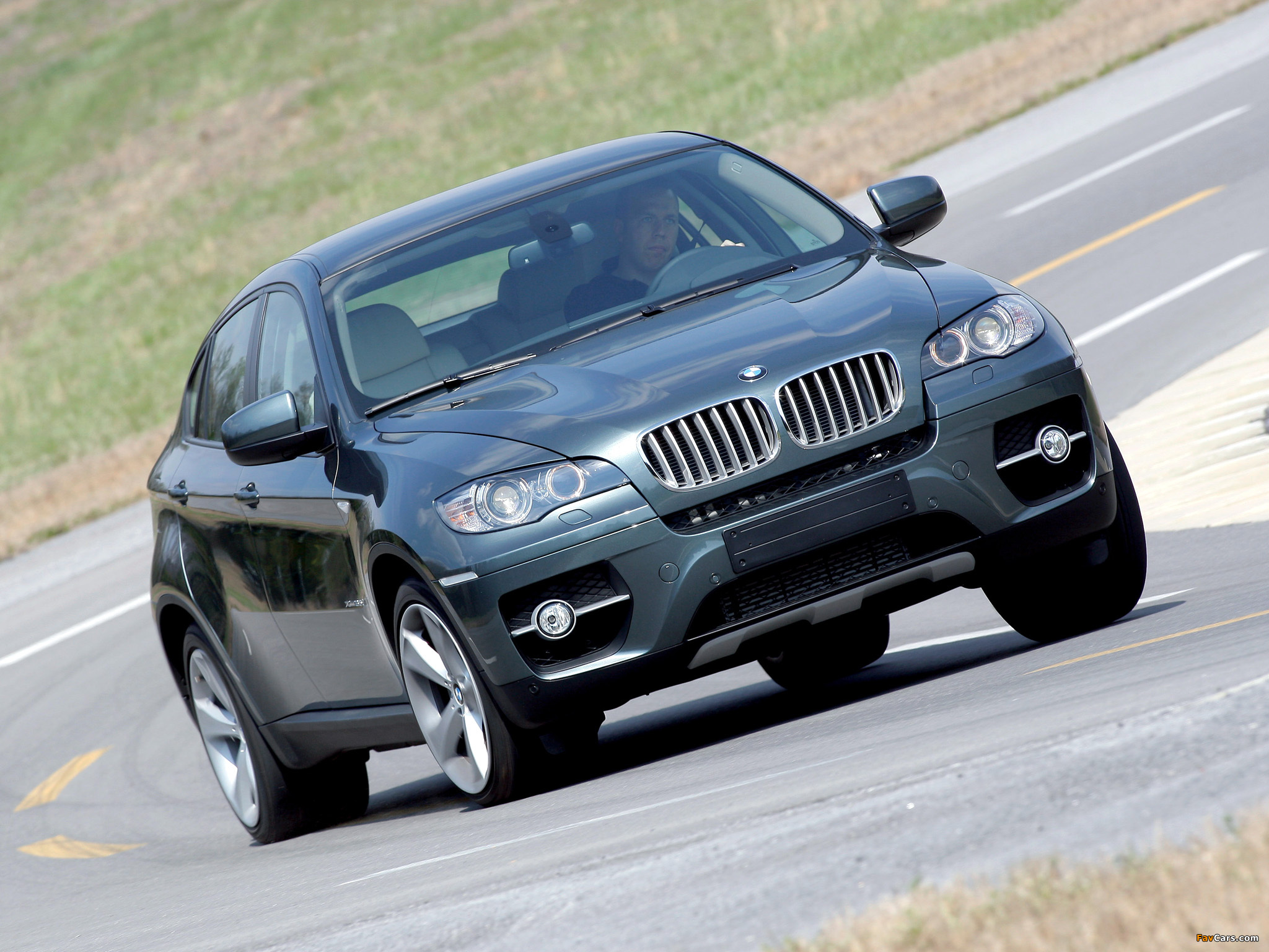 BMW X6 xDrive35d (71) 2008 wallpapers (2048 x 1536)