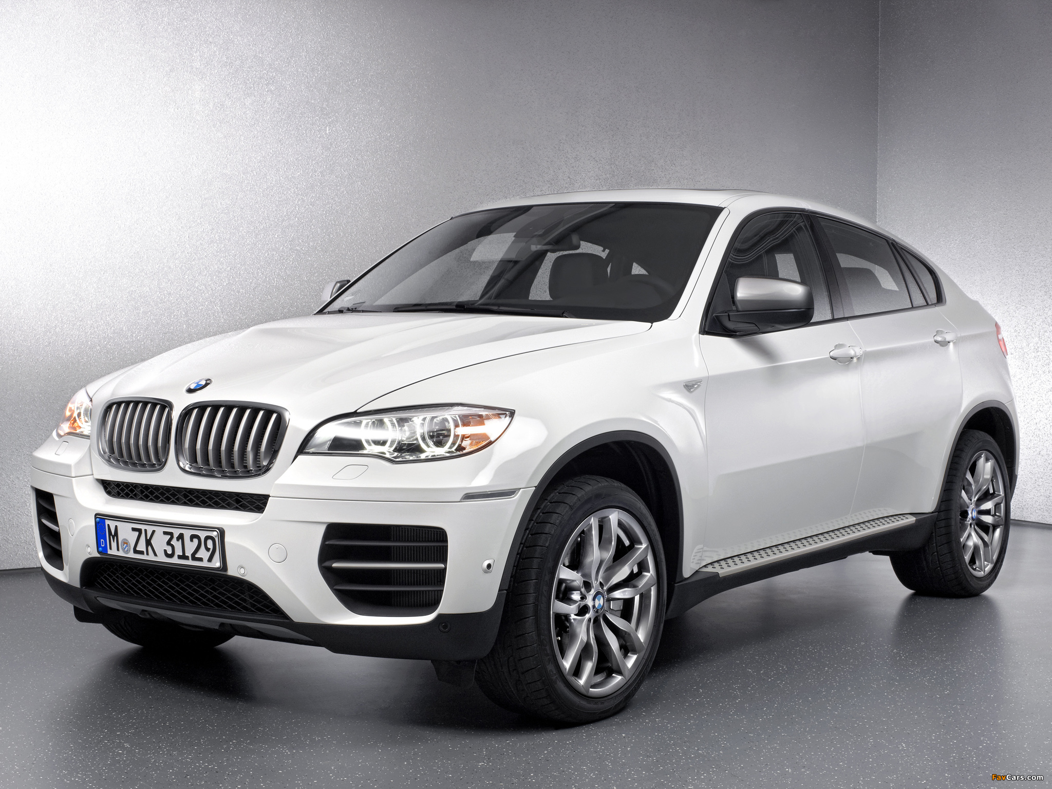 BMW X6 M50d (E71) 2012 wallpapers (2048 x 1536)