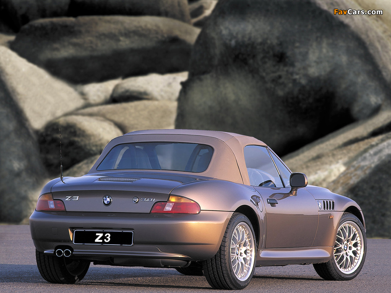 BMW Z3 Roadster ZA-spec (E36/7) 1995–2002 images (800 x 600)