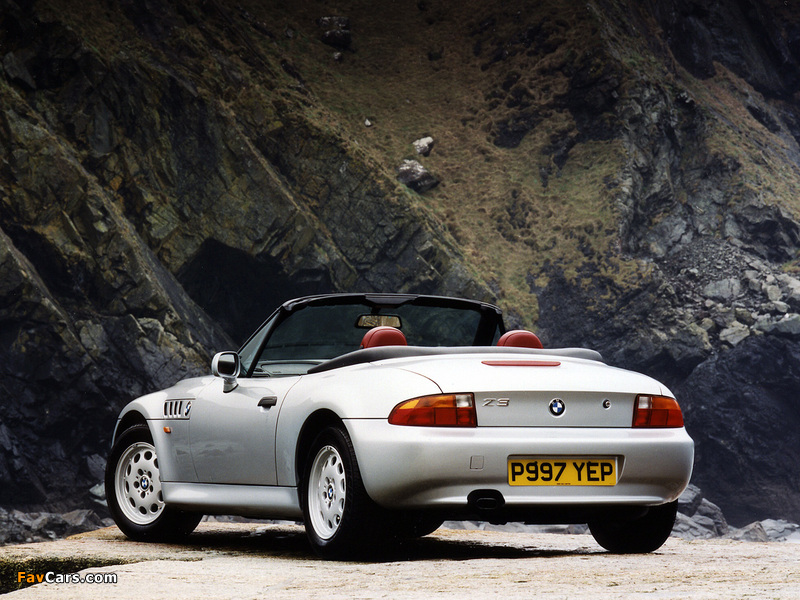 Images of BMW Z3 1.9 Roadster UK-spec (E36/7) 1995–2002 (800 x 600)