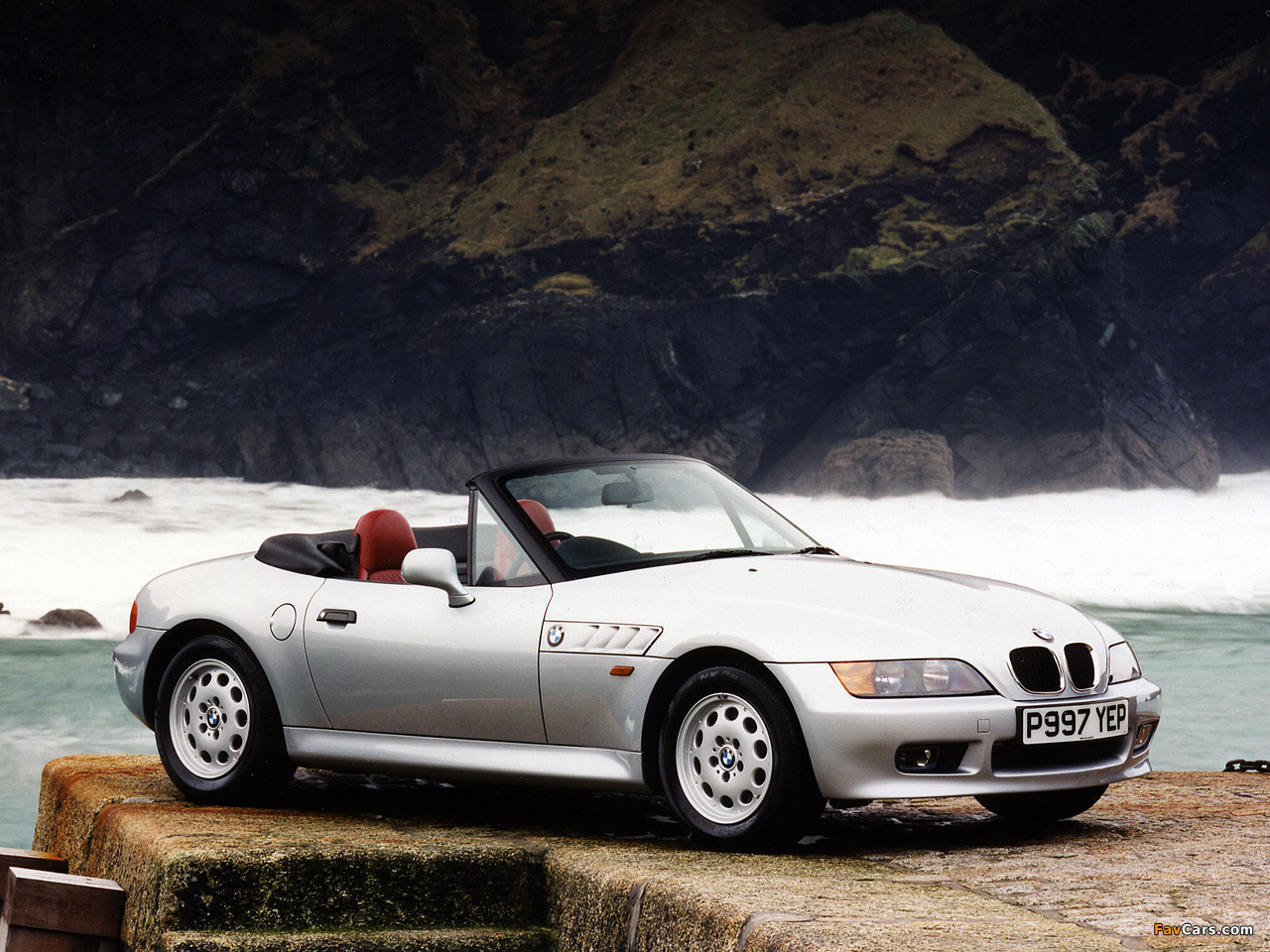 Pictures of BMW Z3 1.9 Roadster UK-spec (E36/7) 1995–2002 (1280 x 960)