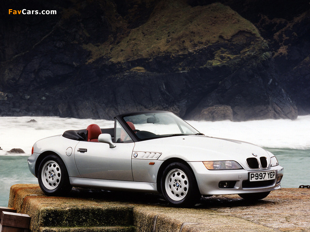 Pictures of BMW Z3 1.9 Roadster UK-spec (E36/7) 1995–2002 (640 x 480)