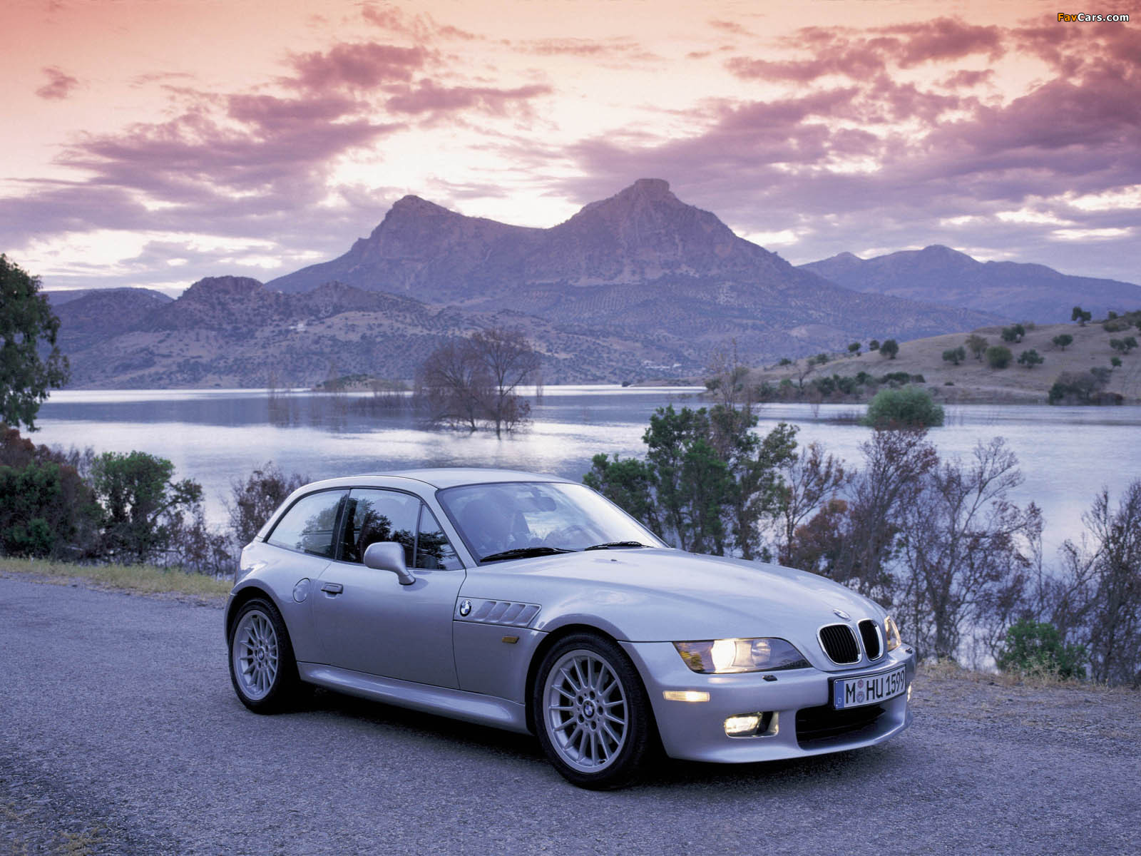 Pictures of BMW Z3 3.0i Coupe (E36/8) 2000–02 (1600 x 1200)