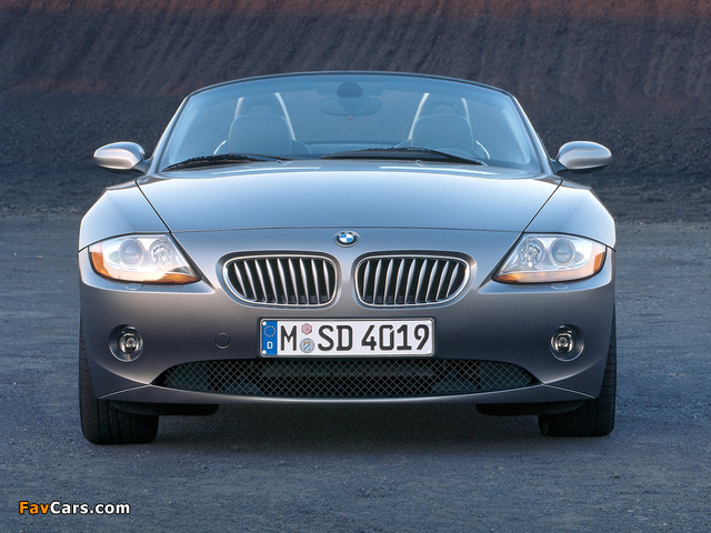 BMW Z4 3.0i Roadster (E85) 2002–05 images (640 x 480)
