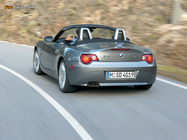 BMW Z4 3.0i Roadster (E85) 2002–05 images (640 x 480)