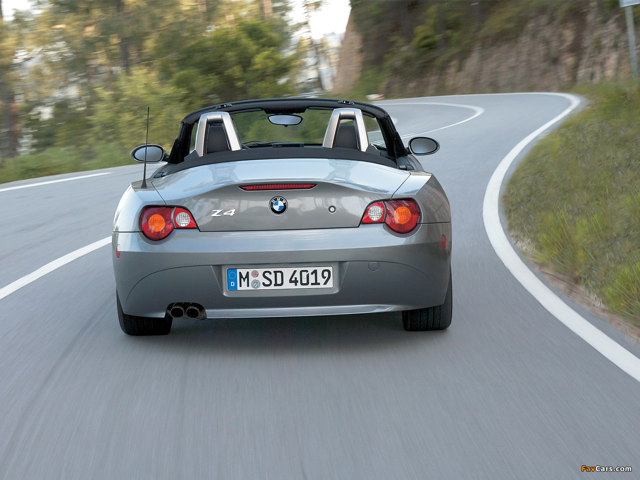 BMW Z4 3.0i Roadster (E85) 2002–05 wallpapers (1280 x 960)