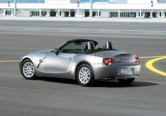 BMW Z4 2.2i Roadster (E85) 2003–05 wallpapers