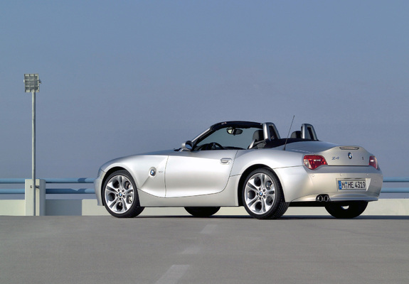 BMW Z4 3.0i Roadster (E85) 2005–09 images