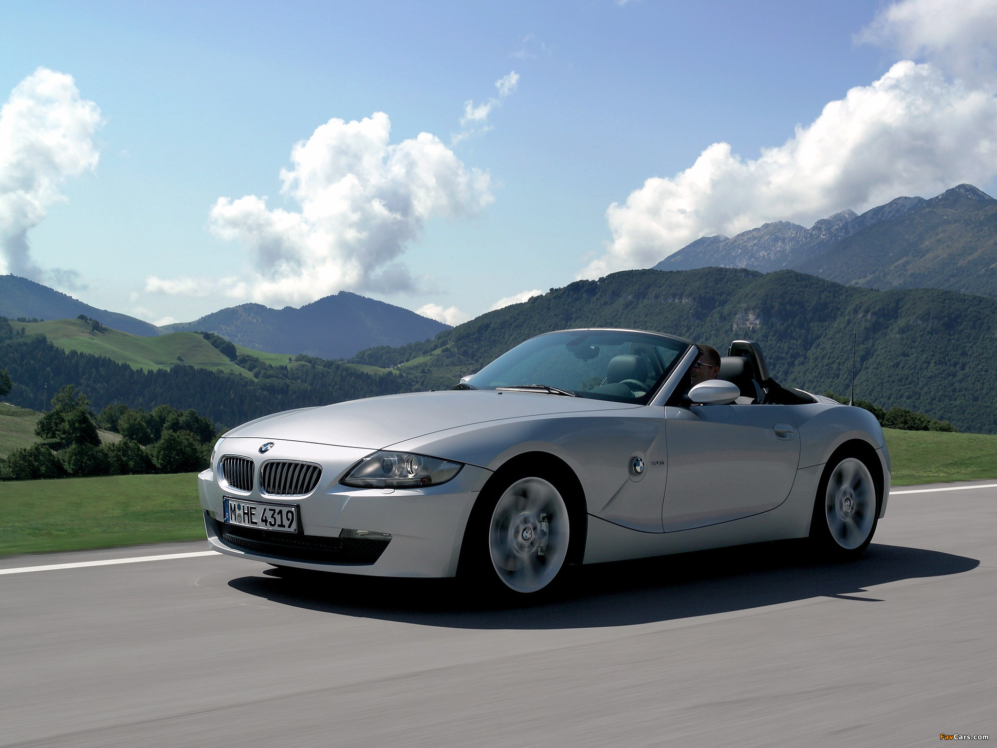 BMW Z4 3.0i Roadster (E85) 2005–09 pictures (2048 x 1536)