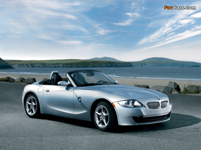 BMW Z4 2.0i Roadster (E85) 2005–09 wallpapers (640 x 480)