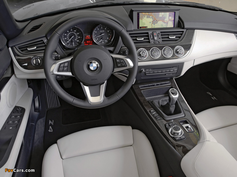 BMW Z4 sDrive30i Roadster US-spec (E89) 2009 images (800 x 600)