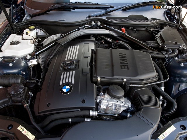 BMW Z4 sDrive35i Roadster UK-spec (E89) 2009–12 photos (640 x 480)