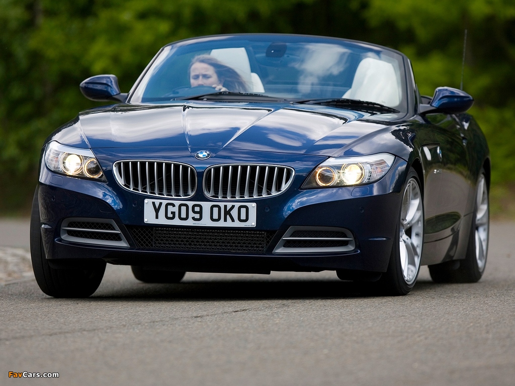 BMW Z4 sDrive35i Roadster UK-spec (E89) 2009–12 wallpapers (1024 x 768)