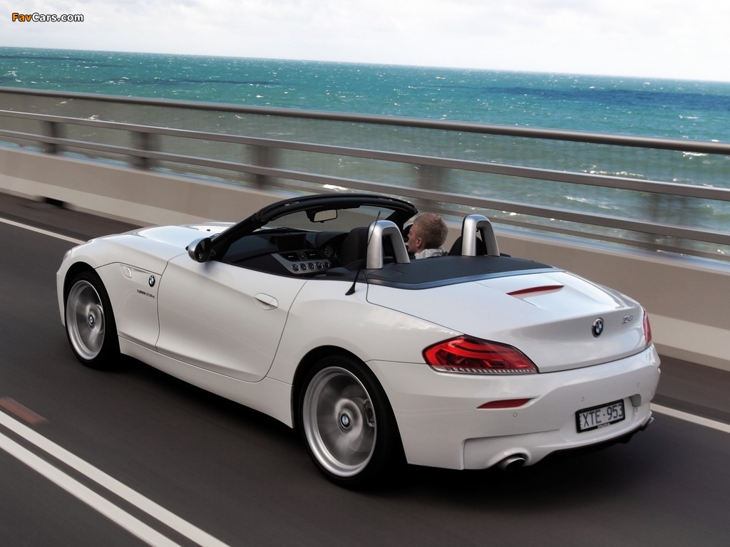 BMW Z4 sDrive35is Roadster AU-spec (E89) 2010–12 photos (1024 x 768)