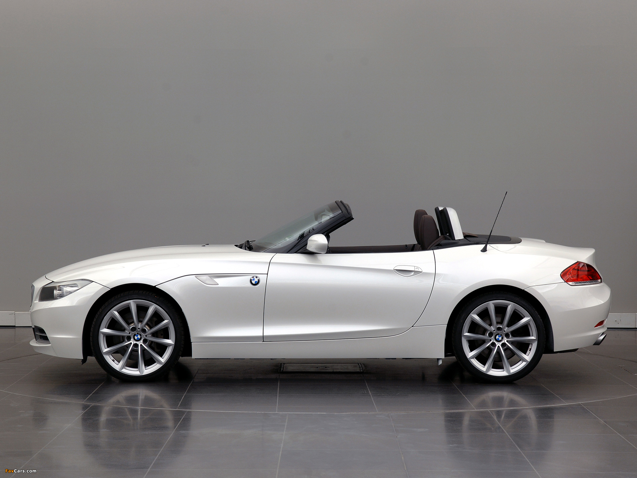 BMW Z4 Design Pure Balance (E89) 2011 wallpapers (2048 x 1536)