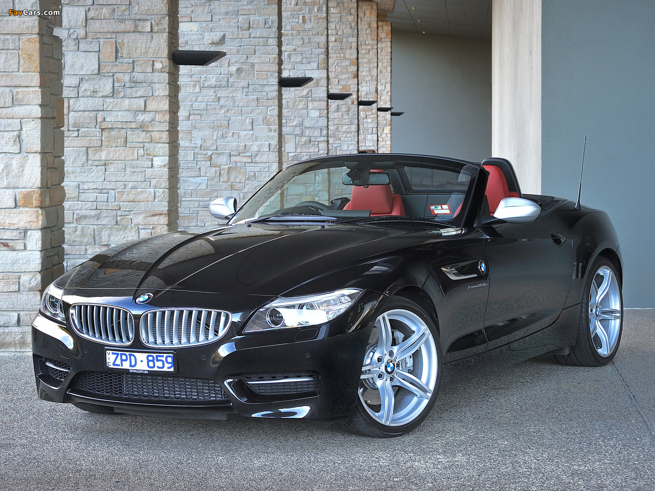 BMW Z4 sDrive35is Roadster AU-spec (E89) 2013 pictures (1280 x 960)