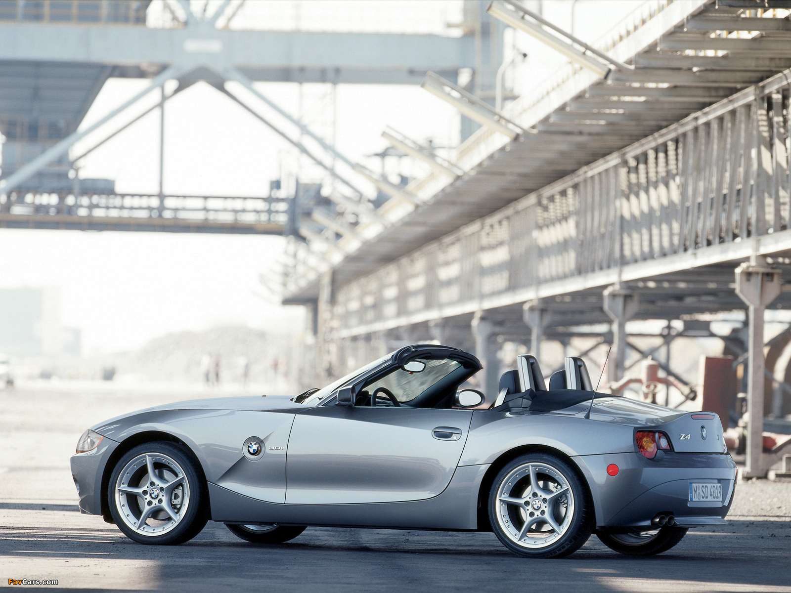 Images of BMW Z4 3.0i Roadster (E85) 2002–05 (1600 x 1200)