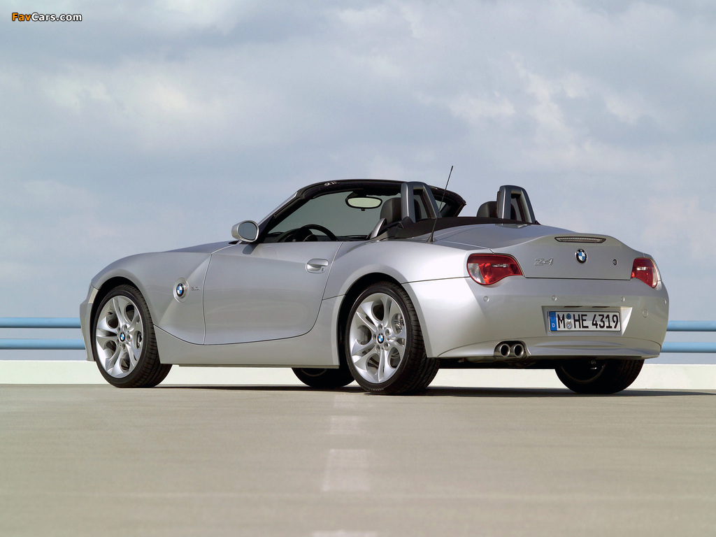 Images of BMW Z4 3.0i Roadster (E85) 2005–09 (1024 x 768)